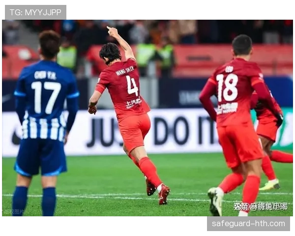 上海海港新赛季全力争冠,迎难而上备受关注 上海海港新赛季全力争冠,迎难而上备受关注