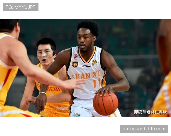 亨克战术再升级：新赛季球队布局与核心球员角色引关注