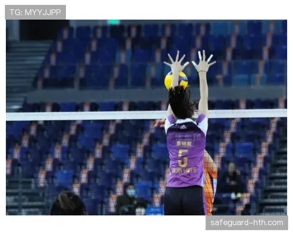 黄潜锋线近期表现稳健，进攻效率持续提升