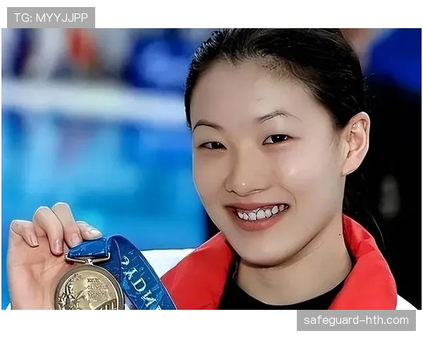 伏明霞当年跳水拿金牌的时候，家里还在用粮票吧？