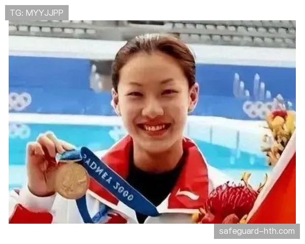 伏明霞买菜那画面，网友：奥运冠军和邻家大嫂没区别？